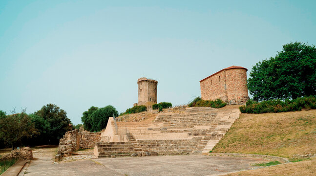 Parco archeologico di Velia, famoso per aver dato i natali alla scuola filosofica di Parmenide e Zenone.,Salerno,Campania,Italia.