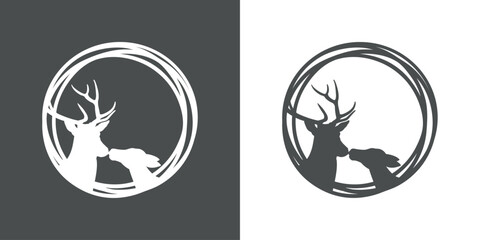 Silueta de pareja de ciervo o reno macho y hembra dándose un beso en marco circular con líneas © teracreonte