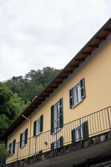 Obraz premium old house in the town