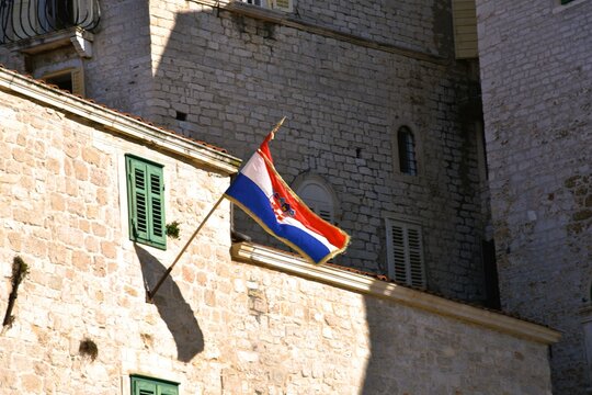 Croation flag on building