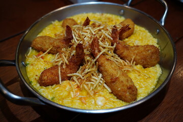 Camarão Empanado ao Catupiry + Risoto