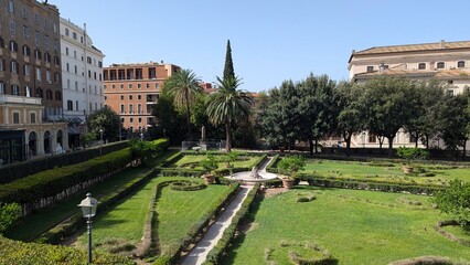 Historic Architectural Landmarks of Rome, Italy: A Journey Through Ancient and Modern Masterpieces
