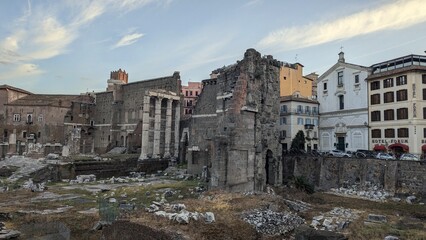Historic Architectural Landmarks of Rome, Italy: A Journey Through Ancient and Modern Masterpieces