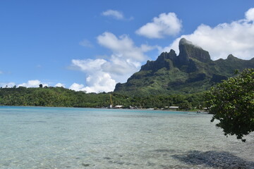 The white sand beaches and green backdrop on Bora Bora, French Polynesia