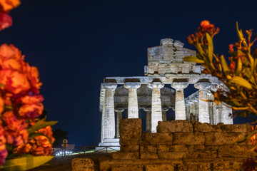 Templi di Paestum: il tempio di Nettuno, Atena e Hera Basilica e Tempio di Cerere