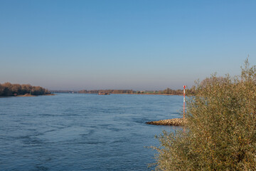 Herbststimmung am Rhein