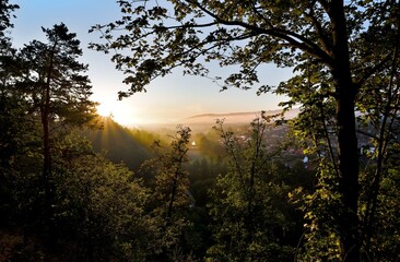 Obraz premium Autumn morning above Zeliv, rising sun, monastery