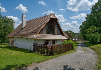 Obraz premium A view of the old farm buildings in the open-air museum