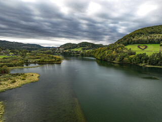 Obraz premium lake in the mountains