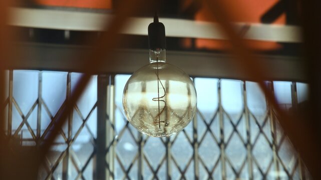 Ampoule Lumi&egrave;re Lampe Metals  Lampadaire 