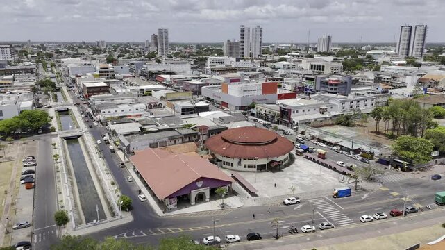 Drone flies over Orla da Macap&aacute; toward Amapaense Artisan House in Macap&aacute;, Amap&aacute;, Brazil