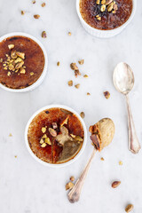 Pistachio crème brûlée