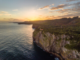 Faro de San Emeterio en Ribadedeva Asturias