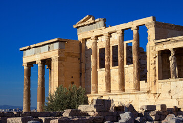 Obraz premium Erechtheum, ionic temple of Athena, built during 421–405 bc on the Acropolis at Athens, Greece