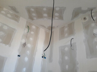 Cantiere edile in corso - costruzioni di pareti in cartongesso isolate