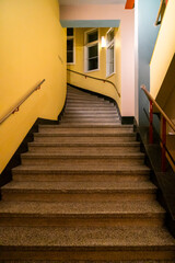 Treppenhaus im Bauhausstil im Haus des Volkes, Probstzella