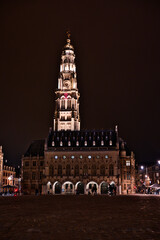 Fototapeta premium Église Arras de nuit 