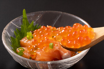 サーモン　いくら