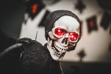 Halloween - Party - Feier - Event - Gruselig - Scary - Totenkopf - Skelett - Musik