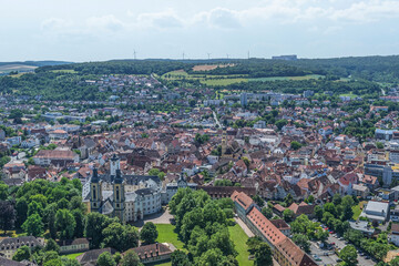 Die Kurstadt Bad Mergentheim im Lieblichen Taubertal von oben