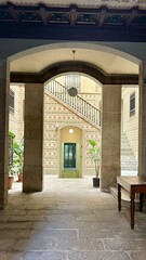 Fototapeta premium entrance to a house in Barcelona