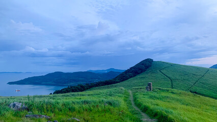 絶景広がる川内峠の草原