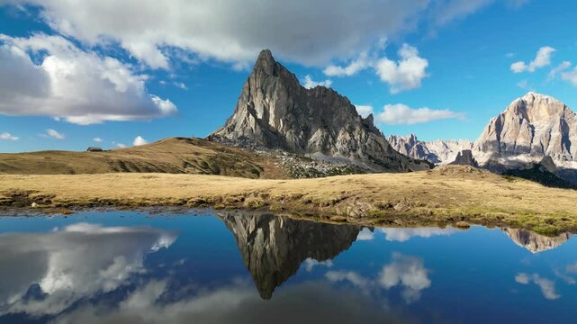 Ra Gusela Reflection - Passo di Giau - Dolomites - Autumn - S&uuml;dttirol