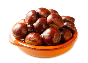 Castañas crudas