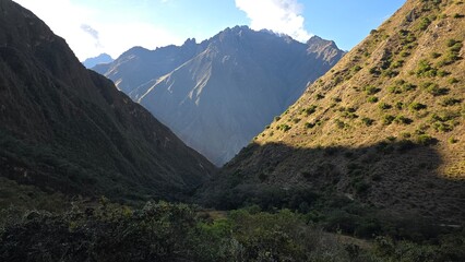 Fototapeta premium Scenery views of the Andes Mountain range in Peru.