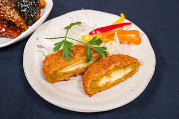 かぼちゃのチーズ包みコロッケ
