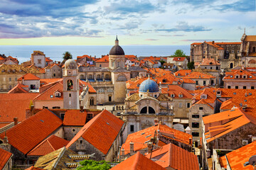 Obraz premium Croatian old town in Dubrovnik city with the port, Croatia.