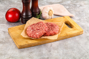 Raw round beef cutlet minced meat