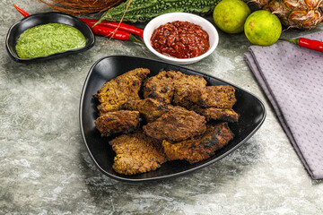 Grilled beef barbecue with spises