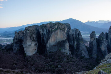 Fototapeta premium amazing rock formations mountains meteora greece