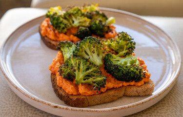 Delicious Healthy Toast with Roasted Broccoli for Breakfast