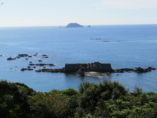 熊本県天草市牛深、明治時代の海底炭鉱跡の「烏帽子坑跡」