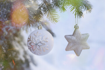 christmas tree decorations