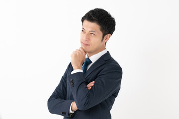 考え込むビジネスマン