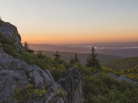 USA, Virginia, Mount Rogers National Recreation Area at sunrise