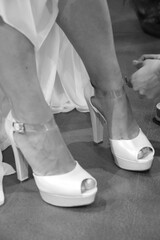 Elegant Bridal High Heels - White Platform Peep-Toe Wedding Shoes for a Sophisticated Look