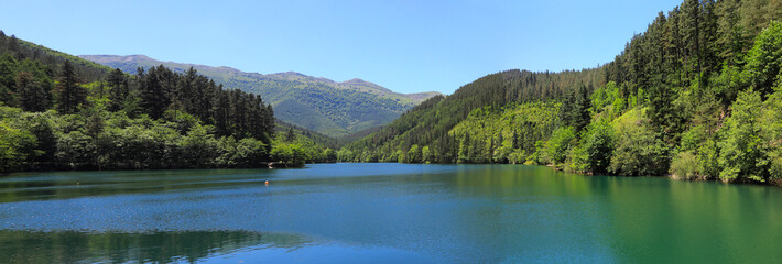 pantano lago país vasco barrendiola legazpi pantano-as24