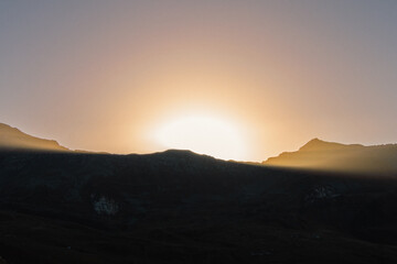 Lever de soleil sur les alpes françaises