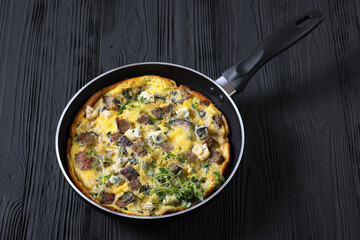 omelette with blue cheese, rye croutons and thyme