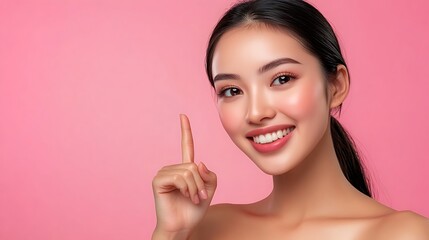 Obraz premium women doing advertisement. pointing one finger to copy space