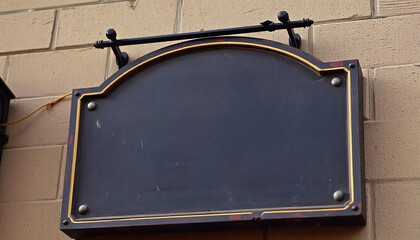 Obraz premium Vintage Rusty Blank black Sign Against Natural Background
