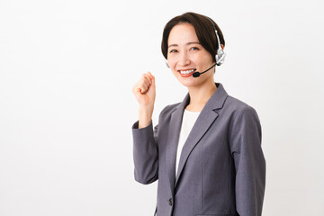 若い女性のオペレーター　ビジネスイメージ	
