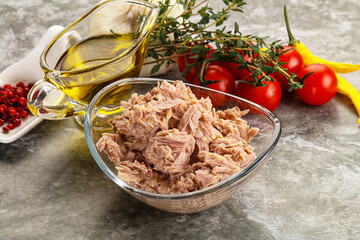 Canned tuna fillet for salad