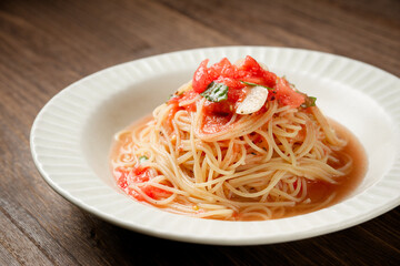 トマトとツナの冷製パスタ