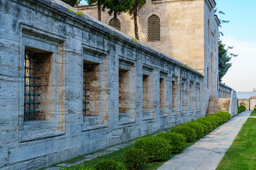Fototapeta premium old fence or wall of Suleymaniye Mosque as background, the architecture of the Islamic religion, Istanbul, Turkey