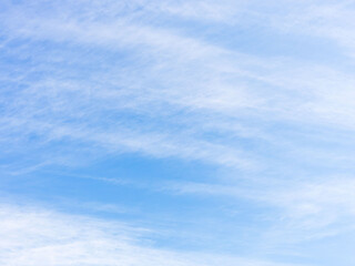 秋の青空と薄雲18